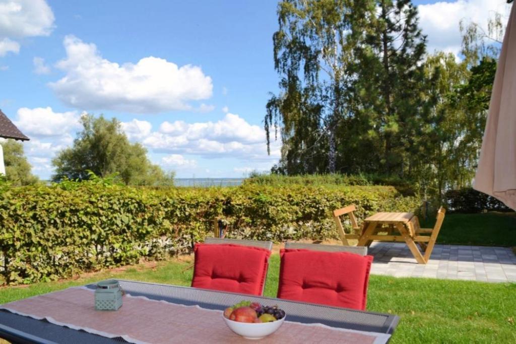 U17 EG - komfortable Ferienwohnung mit Terrasse, Wlan und Kamin Marienfelde Exterior foto